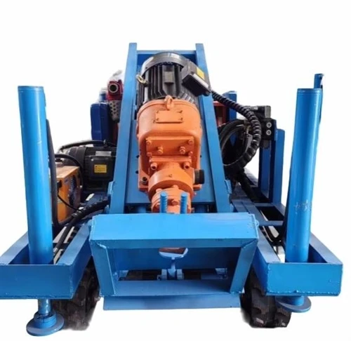 Powerful crawler-mounted drilling rig for high-efficiency drilling